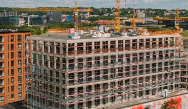 Fasadiniai pastoliai verslo centrui „Hermanas“