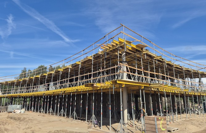 Perdangos klojiniai naujam premium klasės kompleksui Palangoje