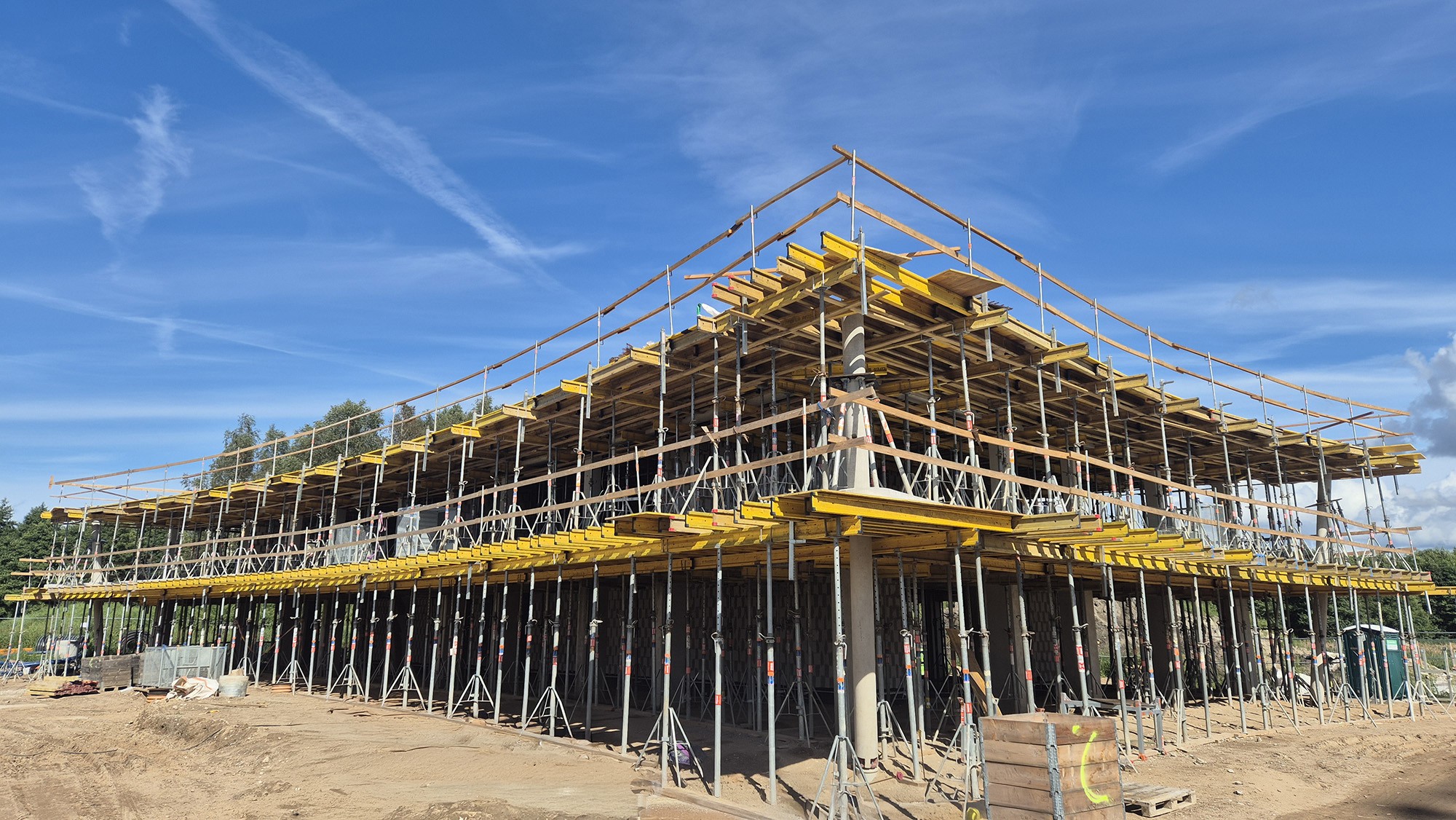 Perdangos klojiniai naujam premium klasės kompleksui Palangoje