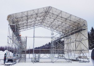 Laikinas stogas. Kauno kogeneracinė jėgainė Laikinas stogas. Kauno kogeneracinė jėgainė