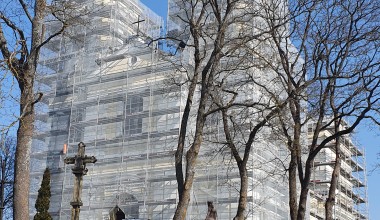 Molėtų Šv. apaštalų Petro ir Povilo bažnyčia