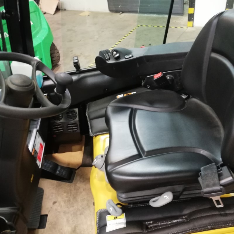 Elektrinis krautuvas YALE ERP16VF 