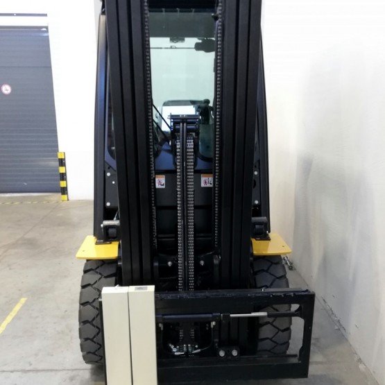 Dyzelinis krautuvas Yale GDP30MX A390B03687T