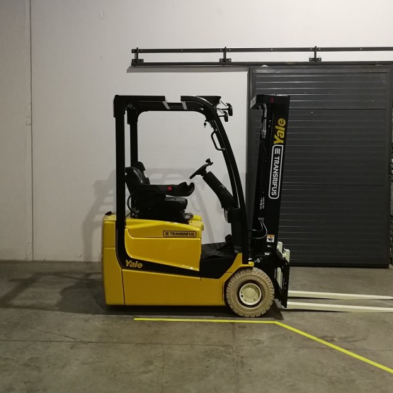 Elektrinis krautuvas YALE ERP15VC B888B02657S