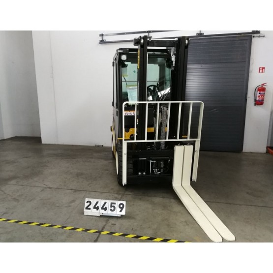 Dujinis krautuvas Yale GLP30VX D875B05571S