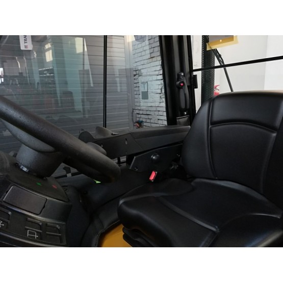Dujinis krautuvas Yale GLP25VX D875B05091S