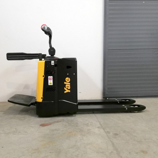 Elektrinis palečių vežimėlis Yale MP20X D843T08047T