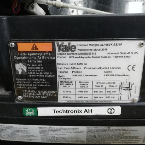 Dujinis krautuvas Yale GLP35VX D875B05711S
