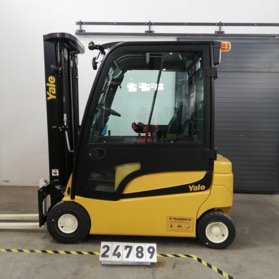 Elektrinis krautuvas YALE ERP16VF A955B06823U