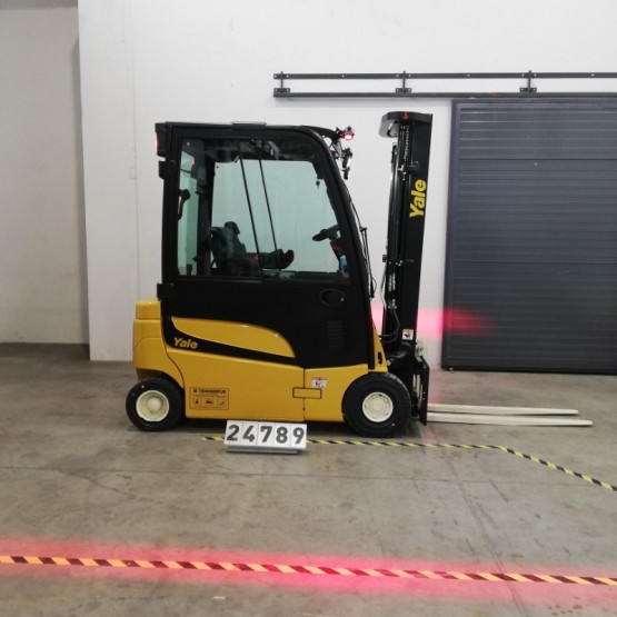 Elektrinis krautuvas YALE ERP16VF A955B06823U