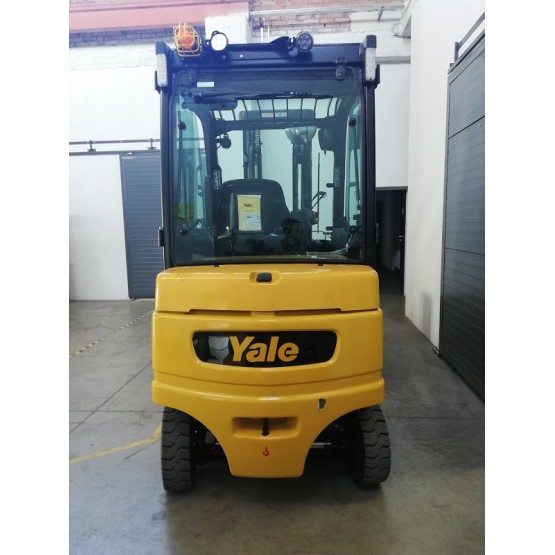 Elektrinis krautuvas YALE ERP35VL A976B08468T