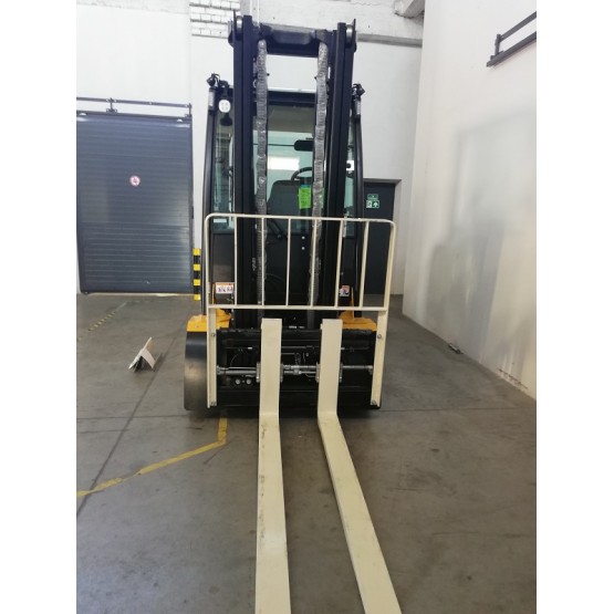 Elektrinis krautuvas YALE ERP35VL A976B08468T
