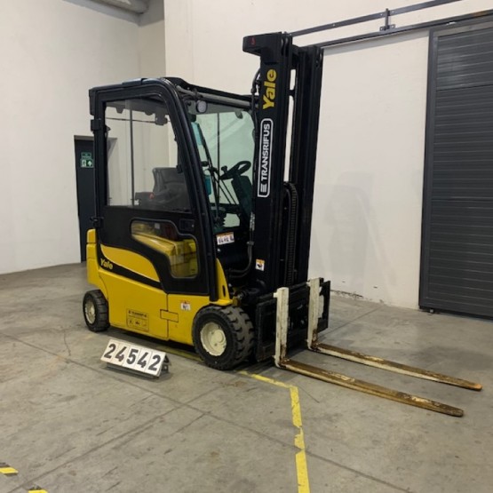 Elektrinis krautuvas YALE ERP18VF MWB A955B06222T
