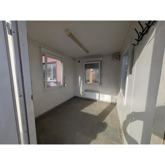 Naudotas pusinis buitinis konteineris NAM264