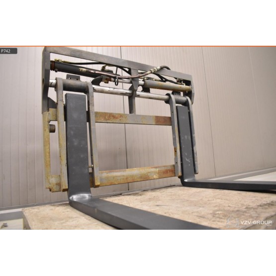  fork positioner