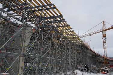 Atraminė konstrukcija naujai estakadai virš esamos žiedinės sankryžos Klaipėdoje