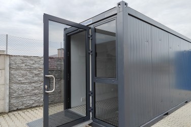 Modulinėse patalpose - darbuotojų dviračių saugykla