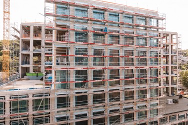 Fasadiniai pastoliai verslo centrui „Hermanas“