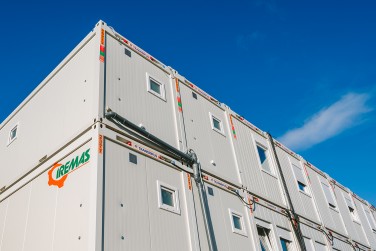 Konteinerinių patalpų kompleksas gamyklos modernizavimo laikotarpiu