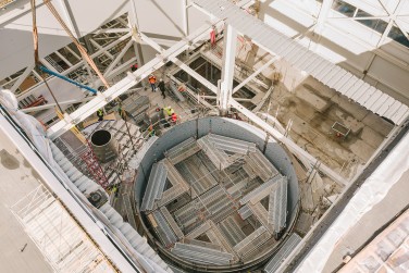 Moduliniai pastoliai gamyklos plėtros ir modernizavimo darbams