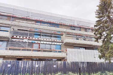 Pastoliai ir iškrovimo platformos apartamentams Palangoje