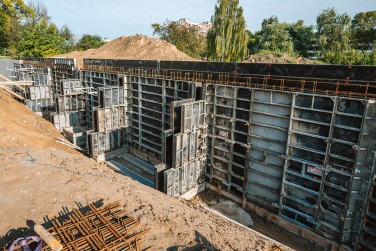 Sieninių klojinių projektavimas ir nuoma maitinimo įstaigos statybai