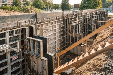 Sieninių klojinių projektavimas ir nuoma maitinimo įstaigos statybai
